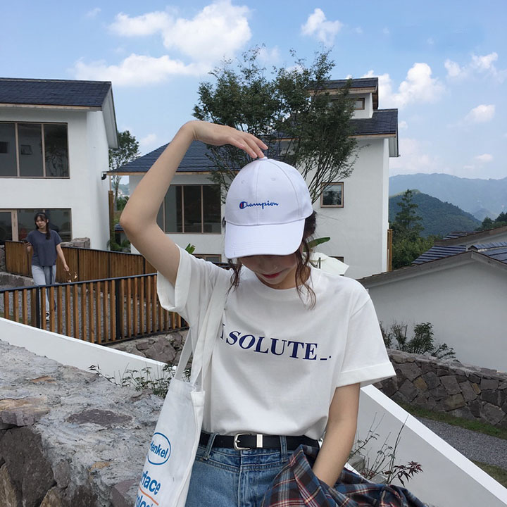 Áo Thun Nữ In Chữ I SOLUTE